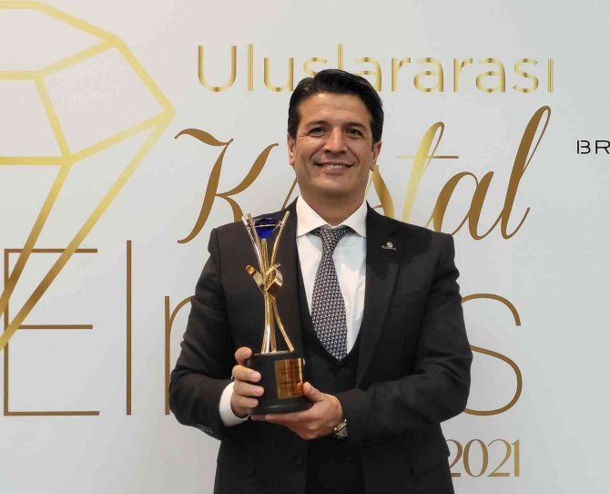 Kristal Elmas Ödülü Döşemealtı’nda