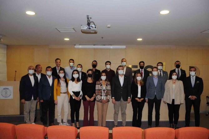 Egi̇ad, Sanayicilerle İstişare Ve Değerlendirme Toplantısında Bir Araya Geldi