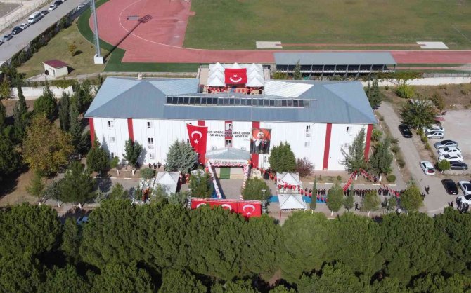 Osmaniye Samet Aybaba Spor Lisesi Açıldı