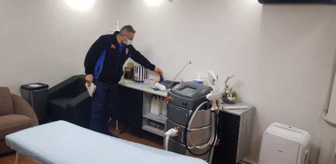 Samsun’da Berber, Kuaför Ve Güzellik Salonları Denetlendi