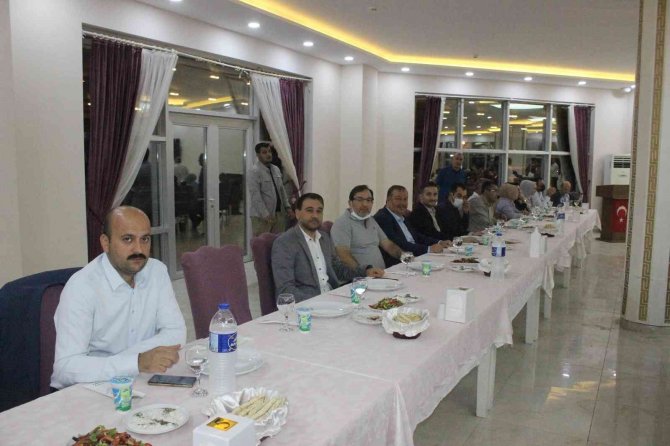 Başkan Ramazan, Sağlık Çalışanlarıyla Bir Araya Geldi