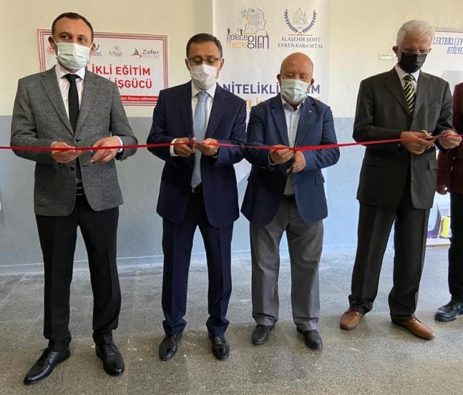 Alaşehir’de 3 Yeni Atölye Törenle Açıldı