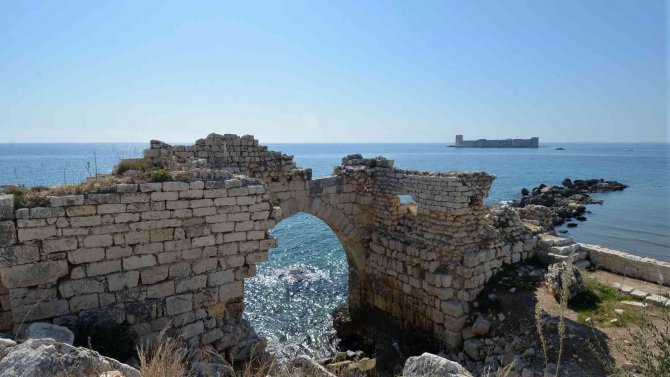 Kızkalesi’nin Karadaki Uzantısı Korykos Kalesi De Turizme Kazandırılıyor