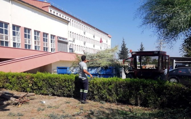 Akdeniz Belediyesinin Salgınla Mücadele Çalışmaları Sürüyor