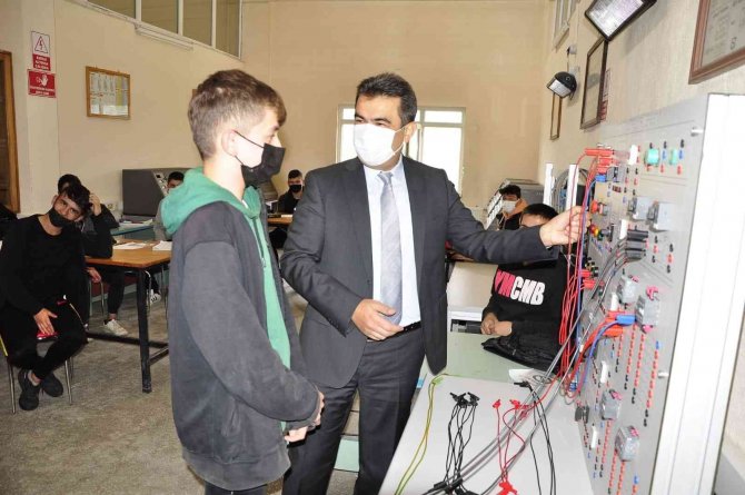 Safranbolu’da Öğrenciler Geleceğe Güçlü Hazırlanıyor