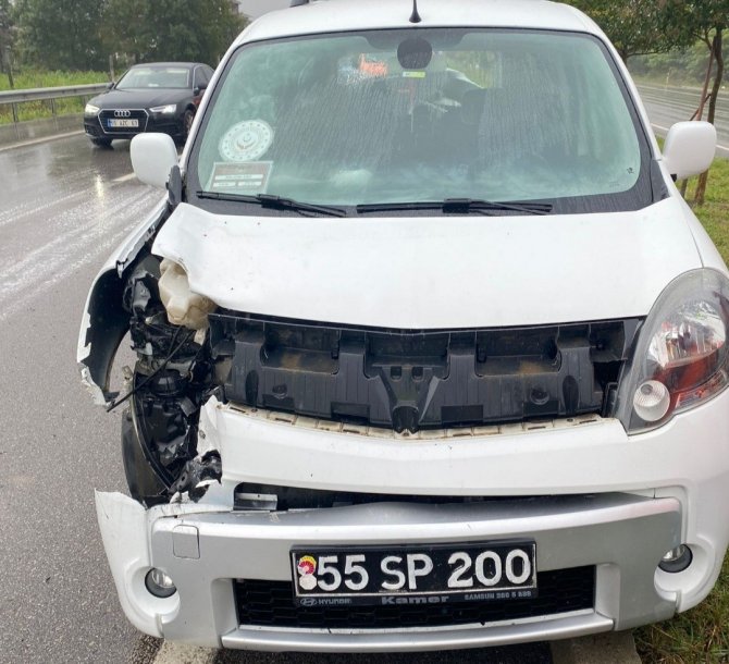 Samsun’da Zincirleme Trafik Kazası: 2 Yaralı