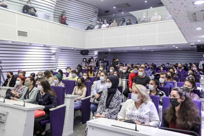 Buca Belediyesi 10 Ayda 380 Kişiye İstihdam Sağladı