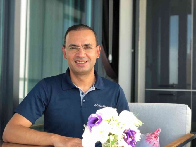 Doç. Dr. Yavuz Selim Yıldırım: ’Kızgın Yüz İfadesinin Nedeni Burun Tıkanıklığı Olabilir’’