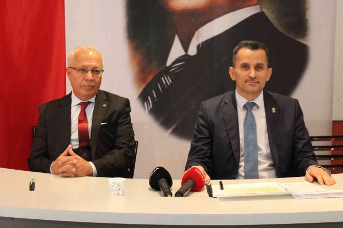 Badminton Federasyonu Başkanı Özmekik Yeniden Aday