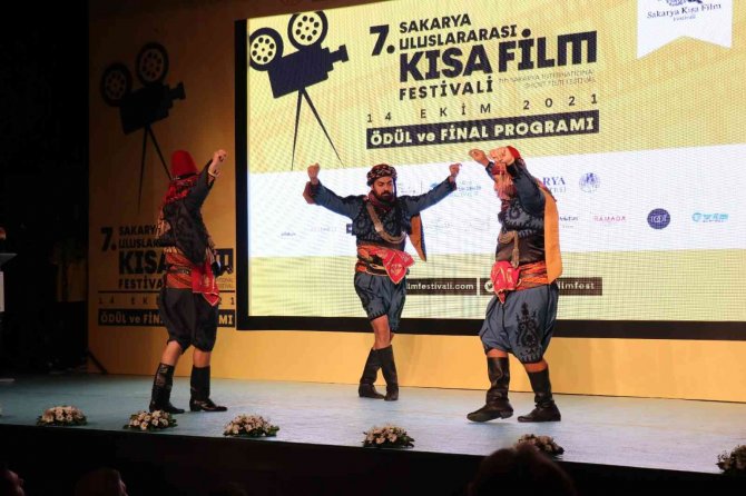 2 Bin 774 Film Arasından Dereceye Girenler Ödüllerini Aldı