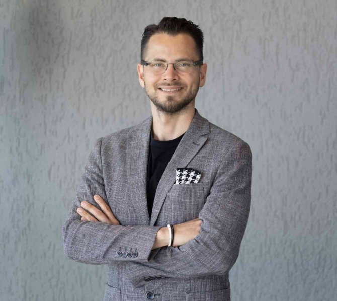 İ̇zmir’de, Androkli̇ni̇k Hasta Kabulüne Başladı