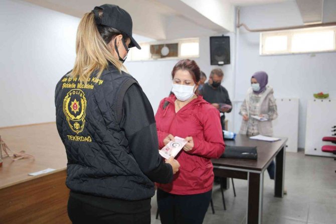 250 Kursiyere ‘En İ̇yi Narkotik Polisi Anne’ Projesi Anlatıldı