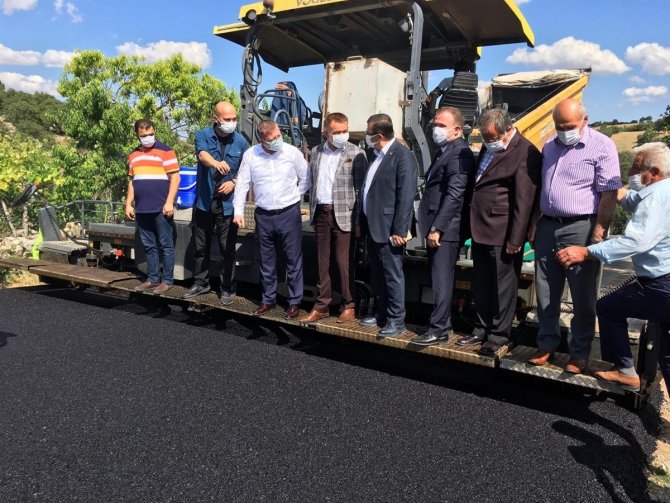 Yozgat’ta 32 Kilometrelik Köy Yolu Bsk Asfalt İle Kaplandı