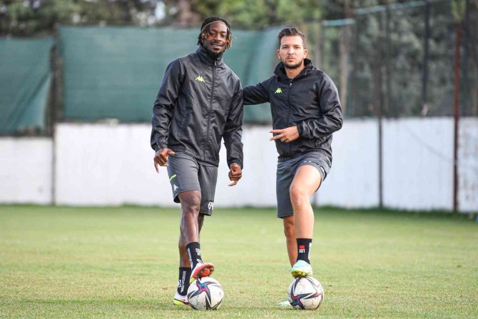 Denizlispor, Balıkesirspor Maçı Hazırlıklarını Tamamladı