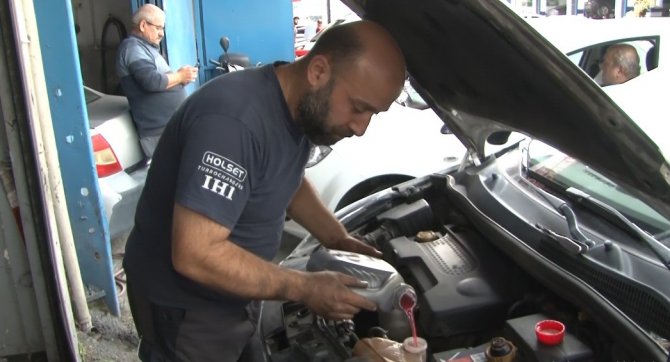Oto Tamirciler Uyardı: “Kışın Araçlarınızı Antifrizsiz Bırakmayın”