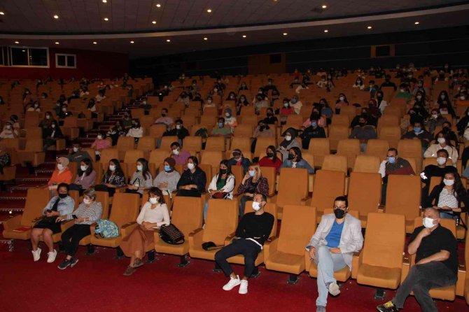 Adü Aydın Sağlık Hizmetleri Myo Oryantasyon Programı Gerçekleşti