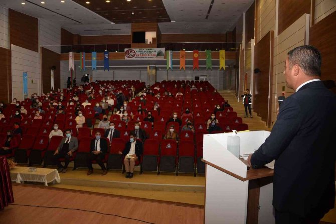 Bağımlılıkla Mücadele Bilgilendirme Toplantısı Yapıldı