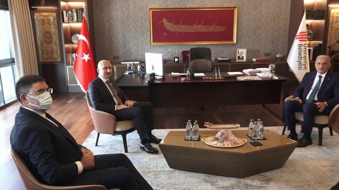 Bakan Karaismailoğlu, Başkan İ̇smet Yıldırım’ı Ziyaret Etti