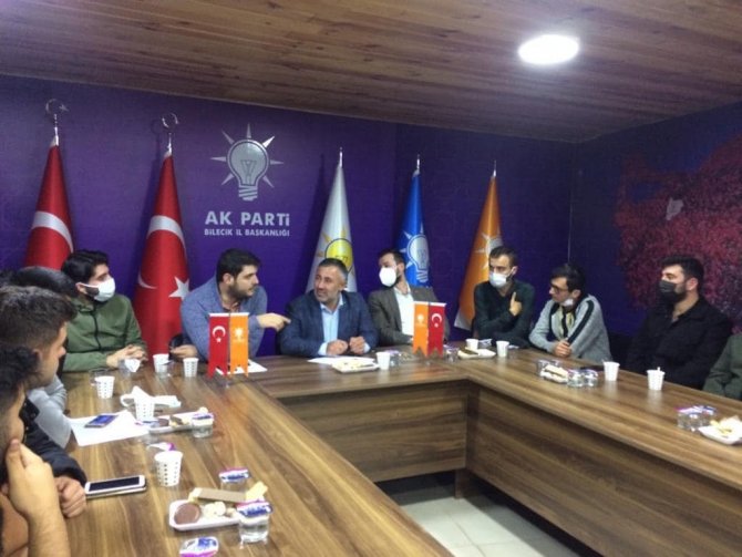 Başkan Yıldırım Üni̇ak Üyeleri İle Bir Araya Geldi