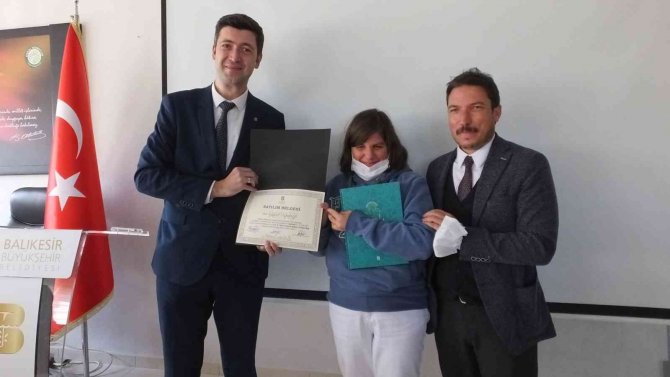 Burhaniye’de 80 Kişiye Tıbbı Ve Aromatik Bitki Yetiştiriciliği Belgesi