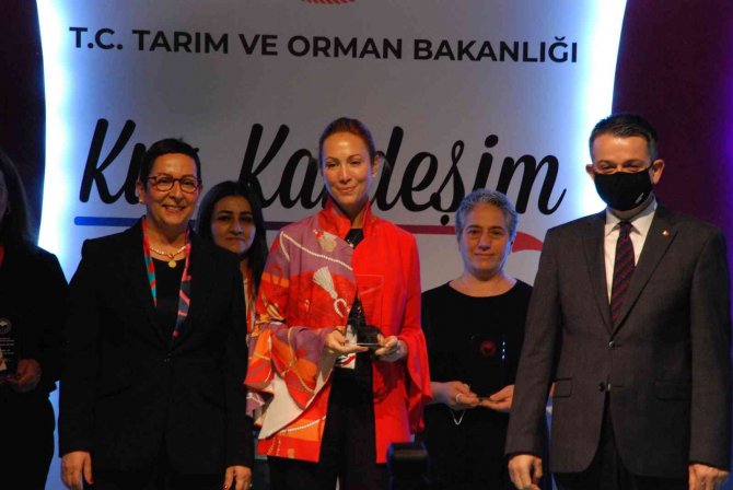 Bakan Pakdemirli’den Çiftçilere Müjde