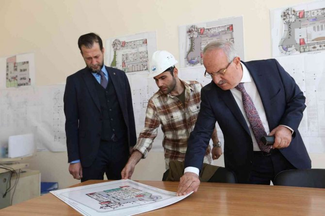 Başkanlar Aygün, Yapımı Devam Eden Projeleri İ̇nceledi