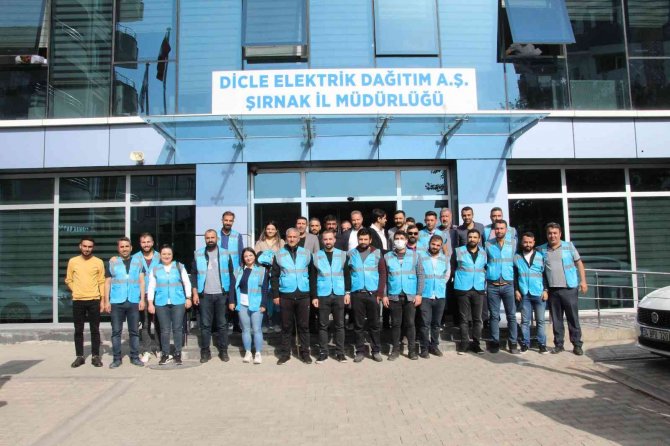 Dicle Elektrik Gönüllülerinden Gabar Dağı’ında Temizlik Operasyonu