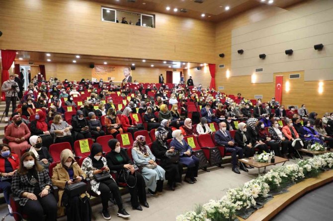 Kurumların Destek Ve Hibeleri Kadınlara Anlatıldı