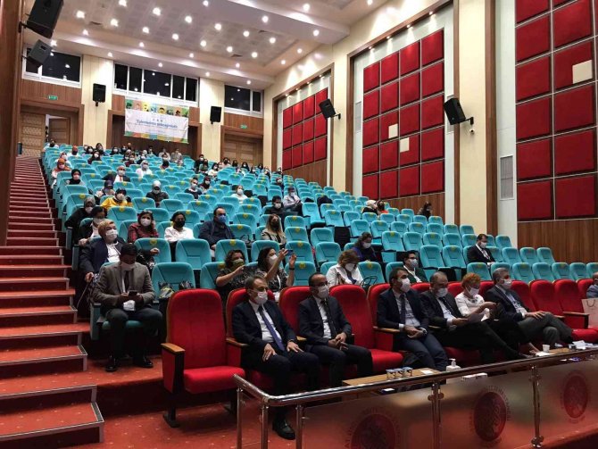 Elazığ’da ‘Daha İ̇yi Bir Çevre’ Sempozyumu