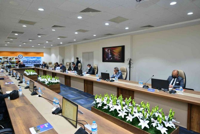 Uşak Üniversitesi Danışma Kurulu Olağan 2. Toplantısını Tamamladı