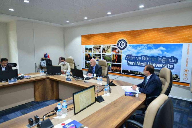 Uşak Üniversitesi Danışma Kurulu Olağan 2. Toplantısını Tamamladı