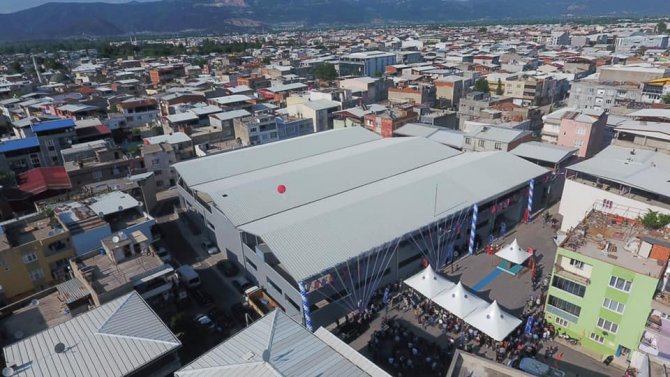 Gürsu Yenidoğan Kapalı Pazarında Tezgahlar Kuruldu