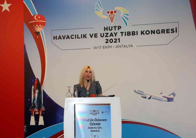 Rektör Özkan, Havacılık Ve Uzay Tıbbı Kongresine Katıldı