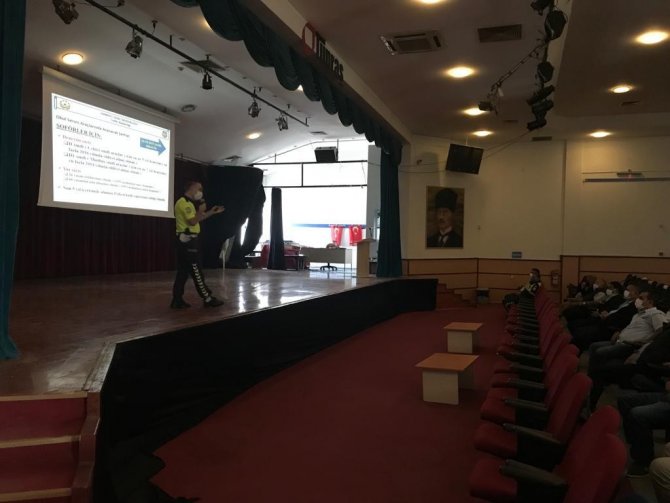 Okul Servis Araç Şoförleri Ve Rehber Personeline Eğitim Semineri