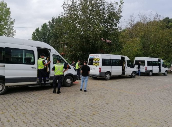 Jandarma Ve Emniyet Öğrencileri Bilgilendirdi