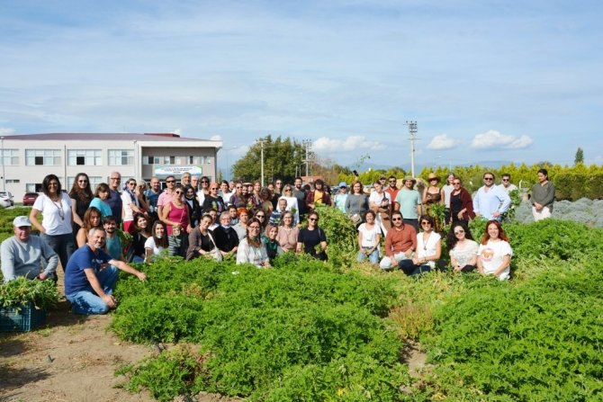 Burhaniye’de 80 Kişiye Tıbbı Ve Aromatik Bitki Yetiştiriciliği Belgesi