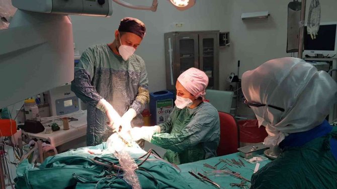 İ̇şitme Kaybı Yaşayan Çocuğa Başarılı Ameliyat