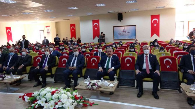 Meclis Başkanı Şentop’a “Fahri Doktora” Unvanı