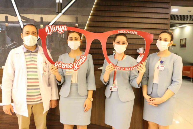 Sağlıklı Bakış İçin Sağlıklı Göz Uyarısı