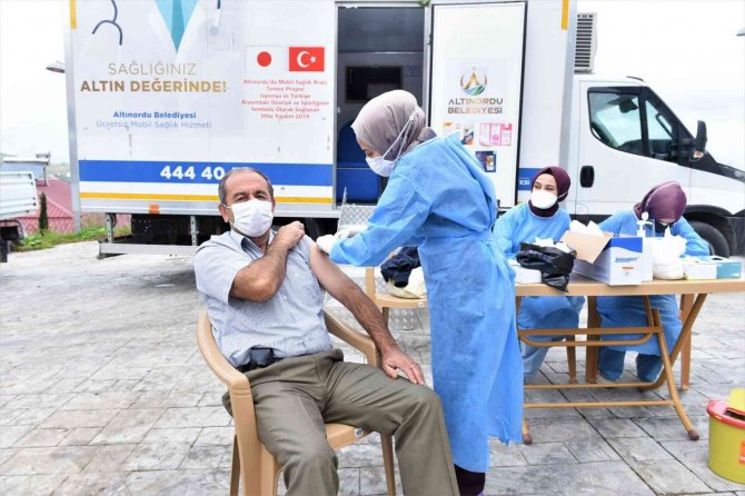 Altınordu’da Mobil Sağlık Tarama Aracı Aşılama İçin Hizmette