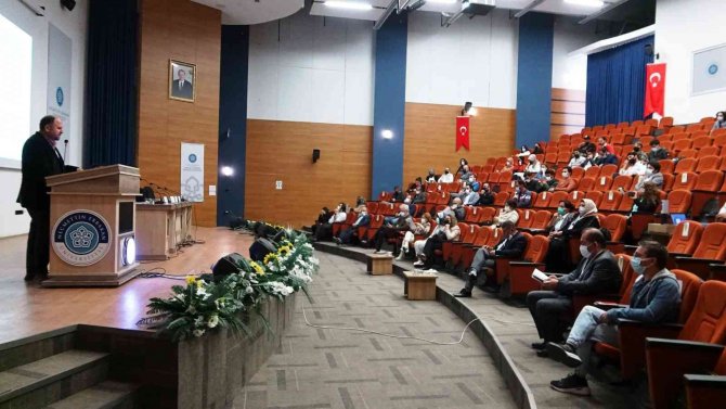 Doç. Dr. Seçkin: “3 Yıllık Süreçte Altınova’nın Taramasını Gerçekleştirdik”