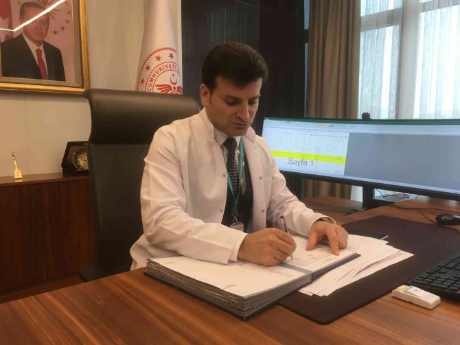 Bilim Kurulu Üyesi Yiyit’ten Korkutan Açıklama: “Çok Zor Olacak”