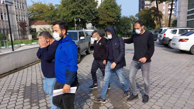 Samsun’da Sokak Satıcılarına Uyuşturucu Operasyonda 5 Tutuklama