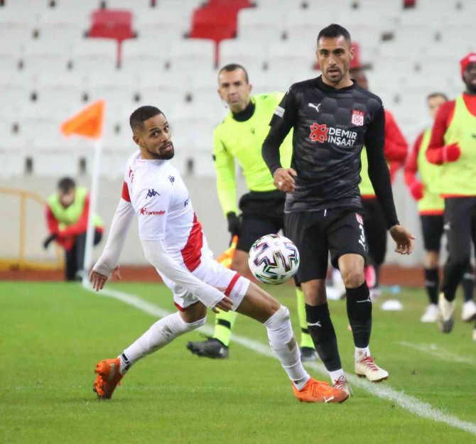 Sivasspor İle Antalyaspor 25. Randevuda