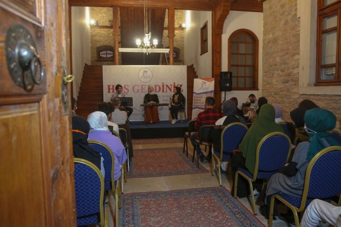 Tunuslu Kanun Sanatçısı Farah Fersi, Kbü’de Konser Verdi