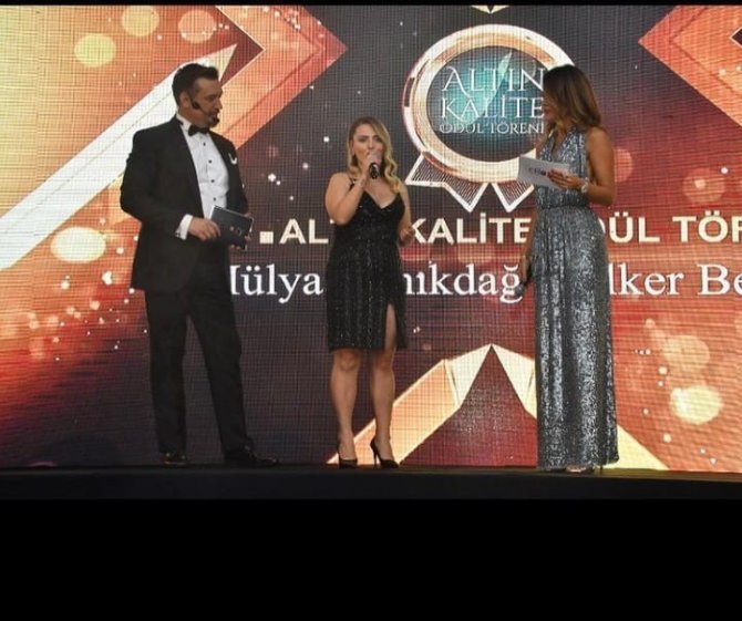 Bu Ödül Töreni Çok Konuşulacak
