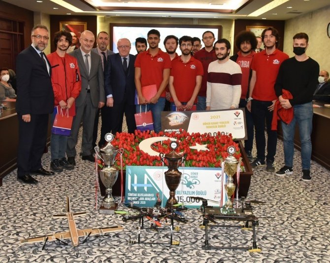 Yök Başkan Vekili Kapıcıoğlu: “Omü Tıp Fakültesi, Yeni Kurulan Tıp Fakültelerine Hamilik Yapıyor”