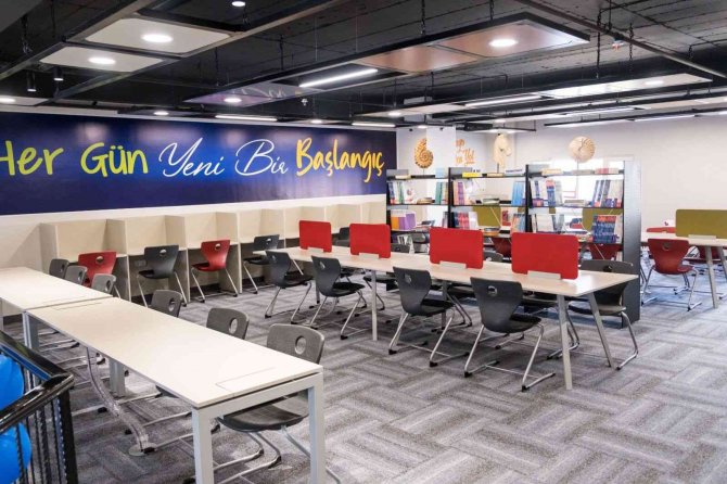 Türkiye’nin Uğur’undan Yeni Nesil Kütüphane