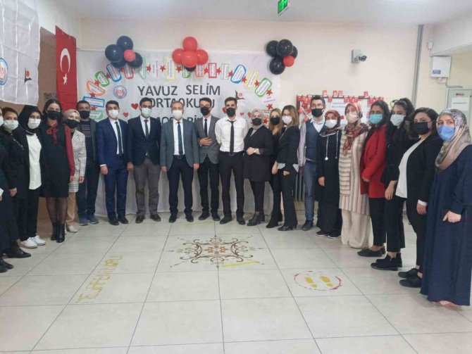 Ağrı’da Tübi̇tak 4006 Bilim Fuarı Açıldı