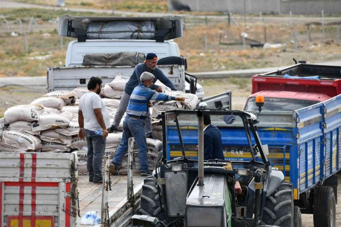 Türkiye’deki Buğday Ve Arpa Açığını Bu Yıl Başkentli Çiftçi Kapatacak